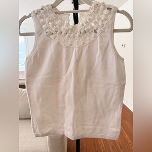 Chic White Crochet Neck Women's Tank Top